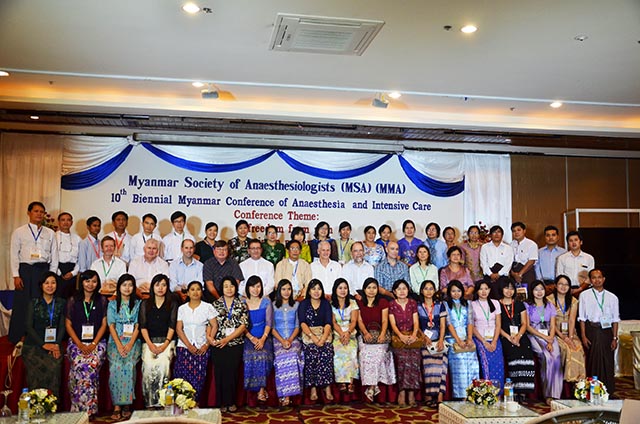 Group photo of Anaesthetics conference Myanmar