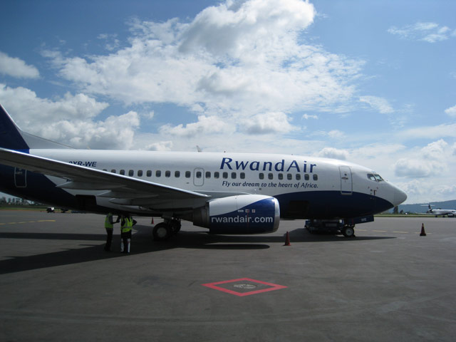 Rwanda air plane from Dubai